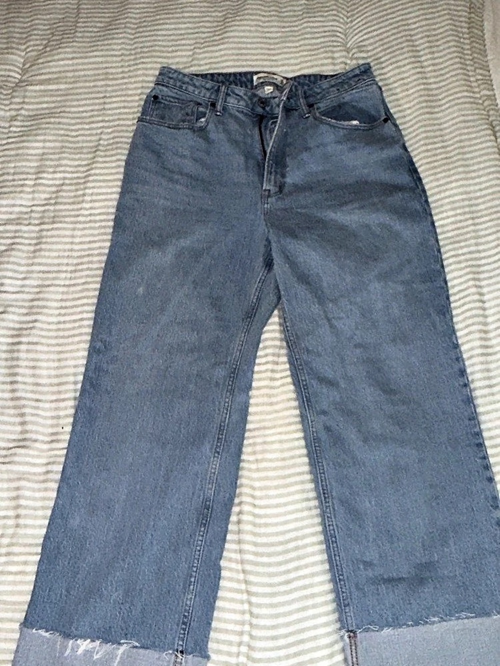 Abercrombie & Fitch Curve Love High Rise 90s Relaxed Jean Waist 30 Blue